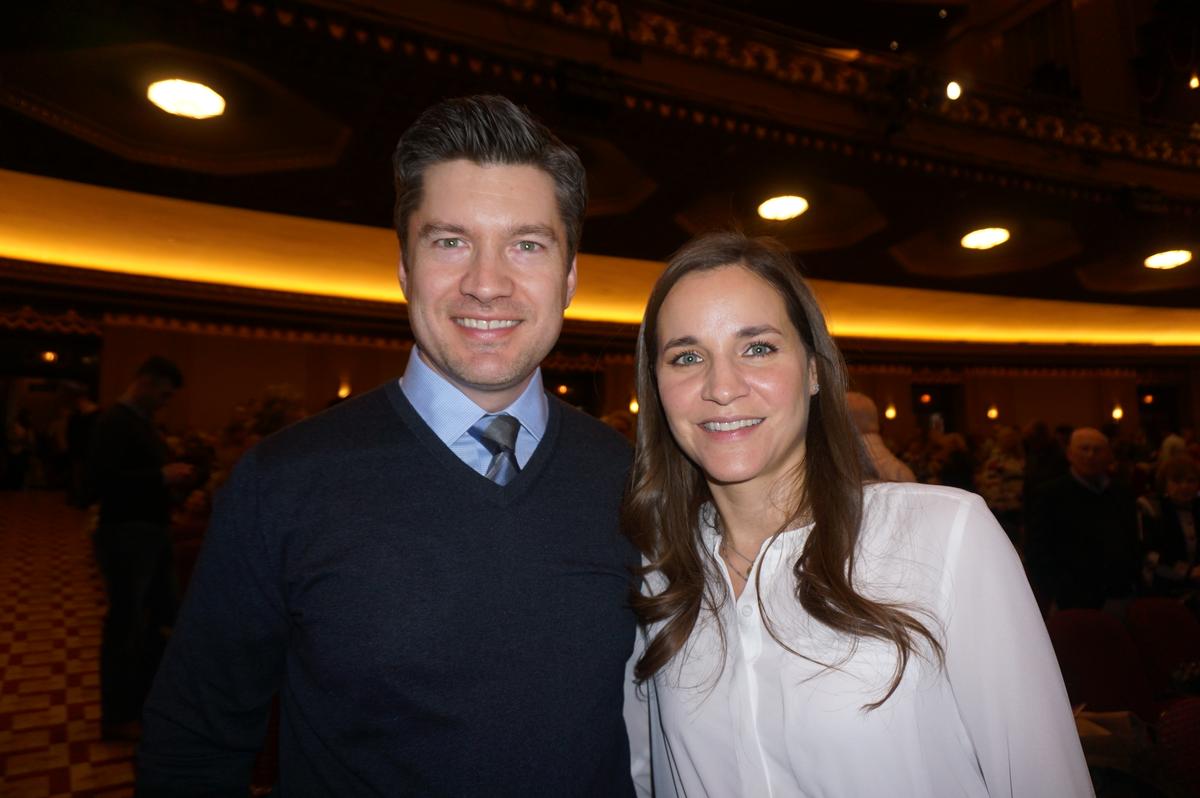 Shen Yun Shows Analyst Entertaining and Enlightening Data