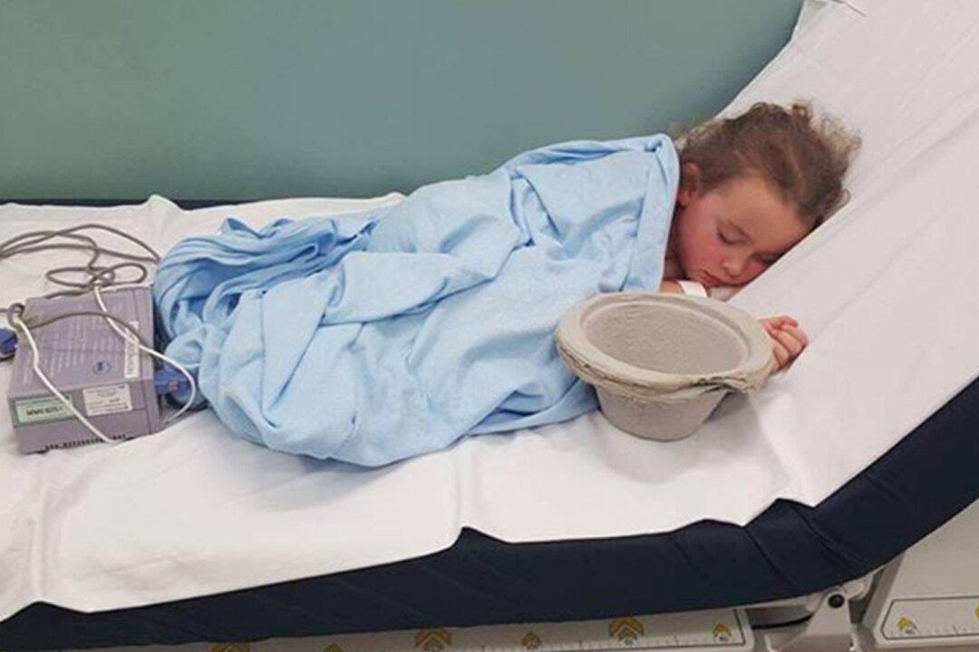 ‘This Is What Bullying Does’: Distraught UK Mom Posts Image of 6-Year-Old in Hospital Bed