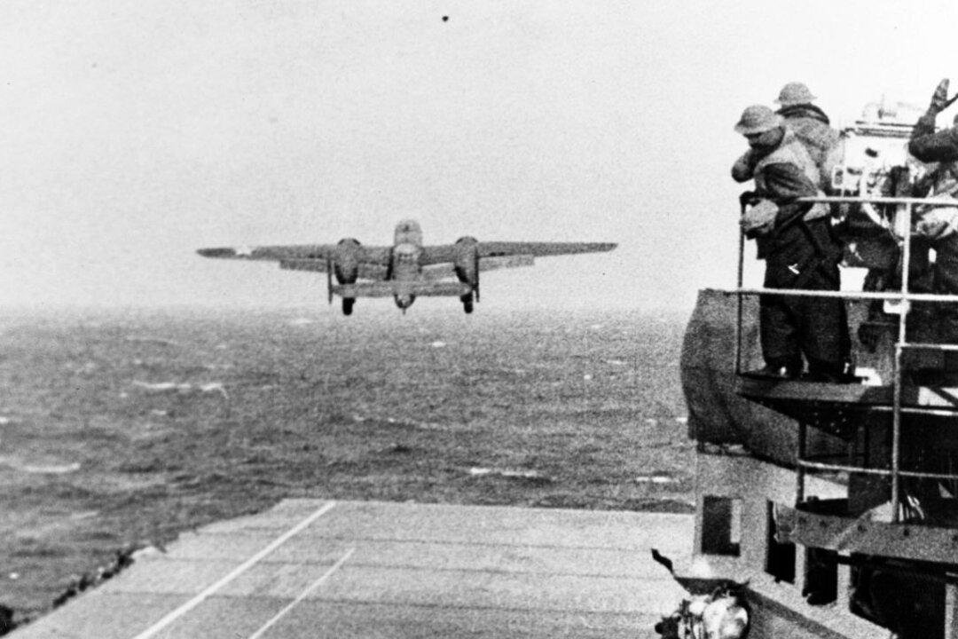 Wreck of USS Hornet, WWII Aircraft Carrier, Found After 76 Years