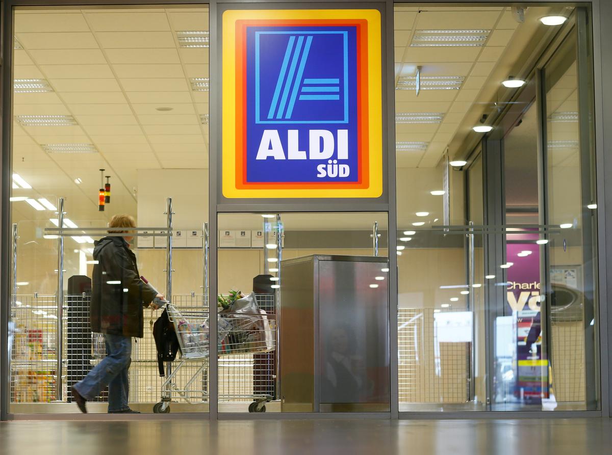 Retailer ALDI Removes Disposable Plastic Bags From All US Stores