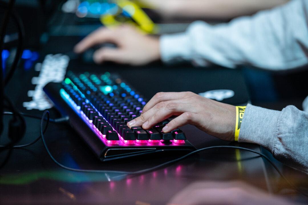 Link Found Between Addictive Gaming and Suicidality: Study