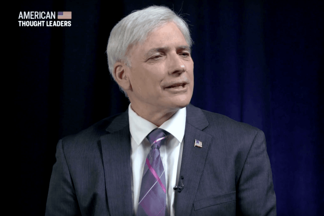 Military ‘Extremism’ Purge May Lead to Communism: Former Navy Lt. Commander