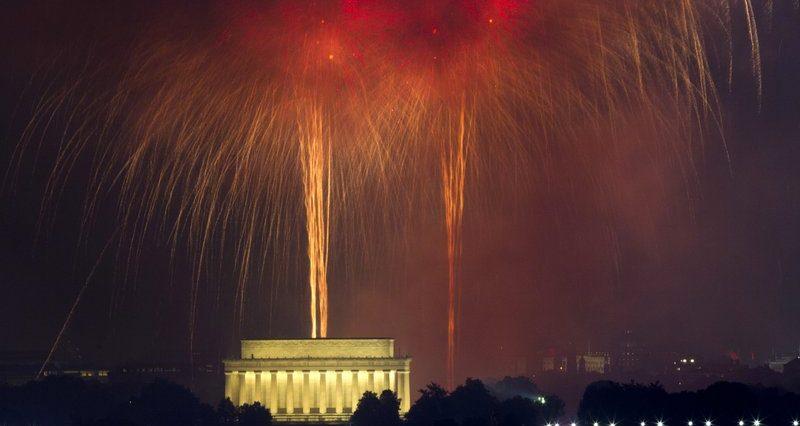 Trump Will Host July 4th Gala at Lincoln Memorial
