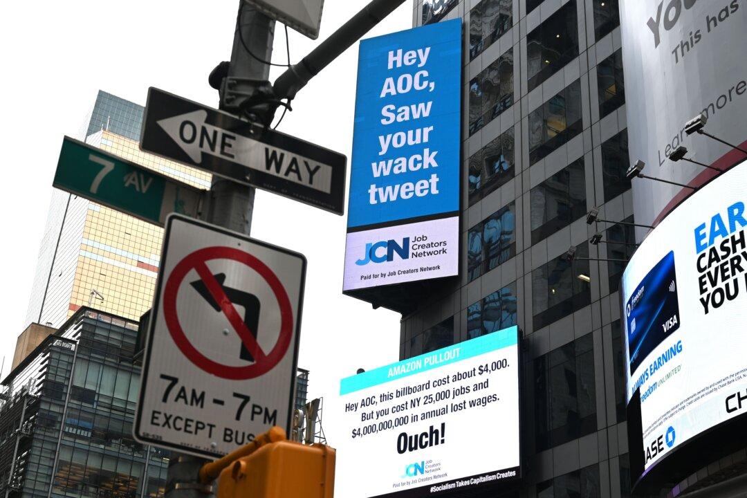 Warning Against Socialism, Entrepreneur Defends Free Market