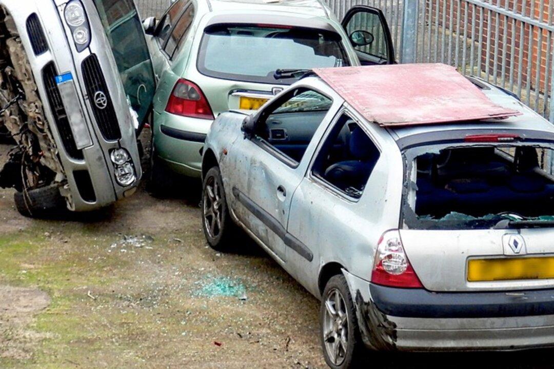 Highway 400 Closed in Both Directions After Multiple Car Collision Near Barrie