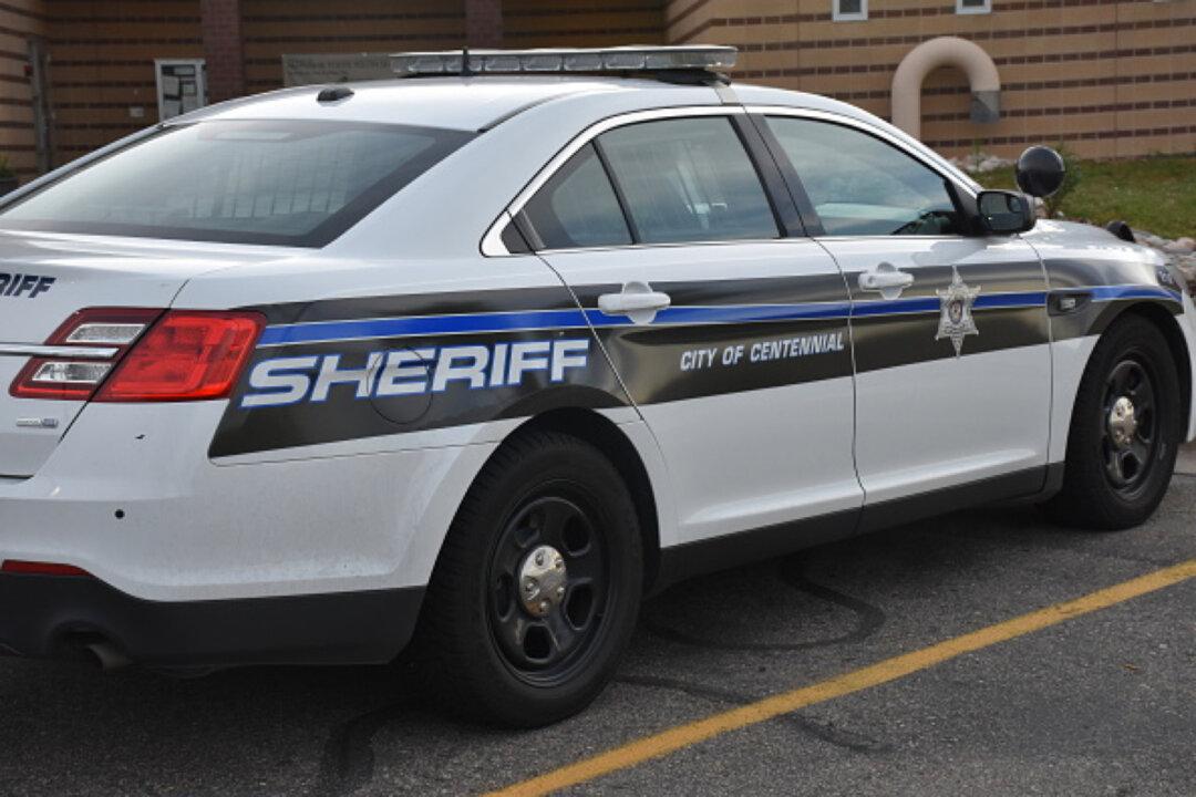 Colorado Slaying May Be Linked to Robberies in Wyoming, Utah