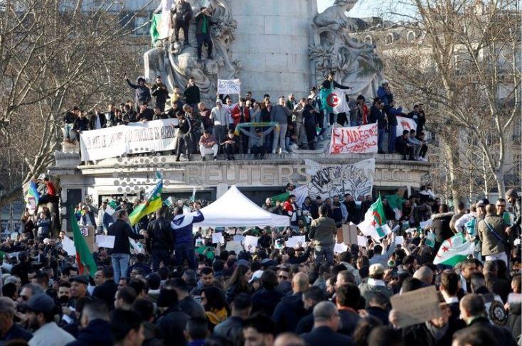 Algerian Police Use Tear Gas as Rare Anti-Government Protests Enter Third Day