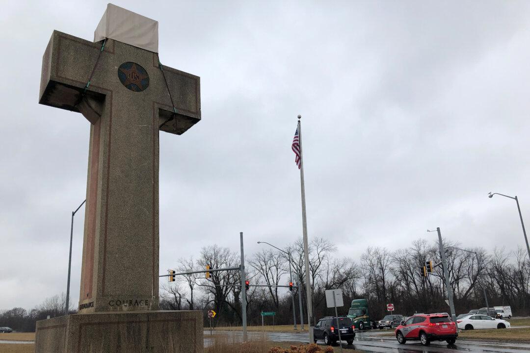 Supreme Court Considers Whether War Memorial Can Be a Cross