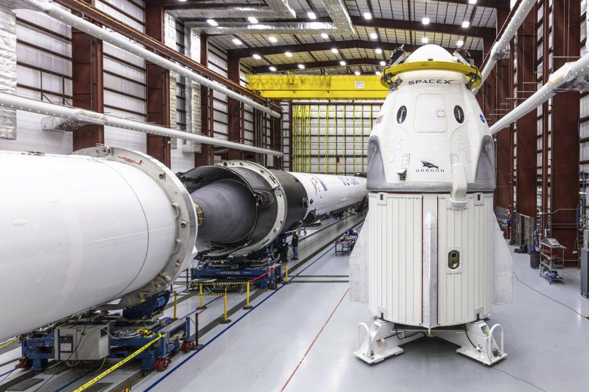 Spacex Debuts New Crew Capsule In Crucial Test Flight