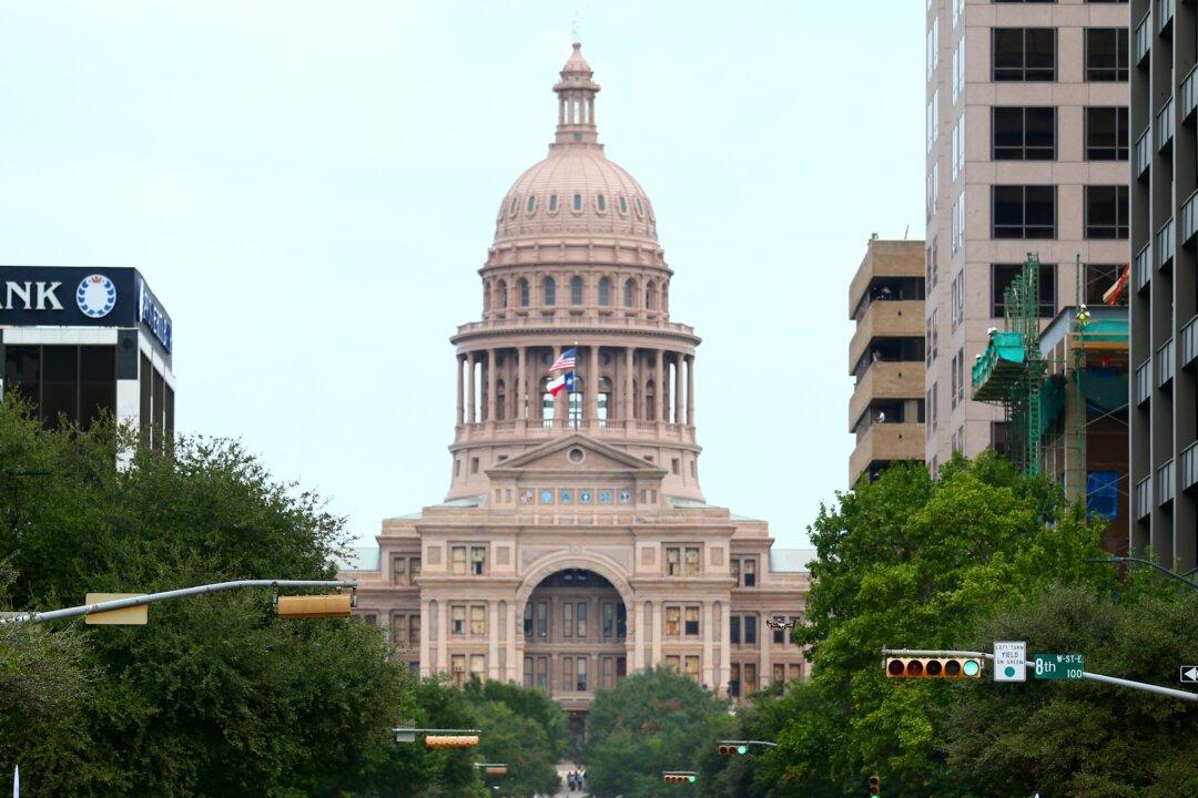 Arkansas Senate Approves Bill Banning ‘Sanctuary’ Cities