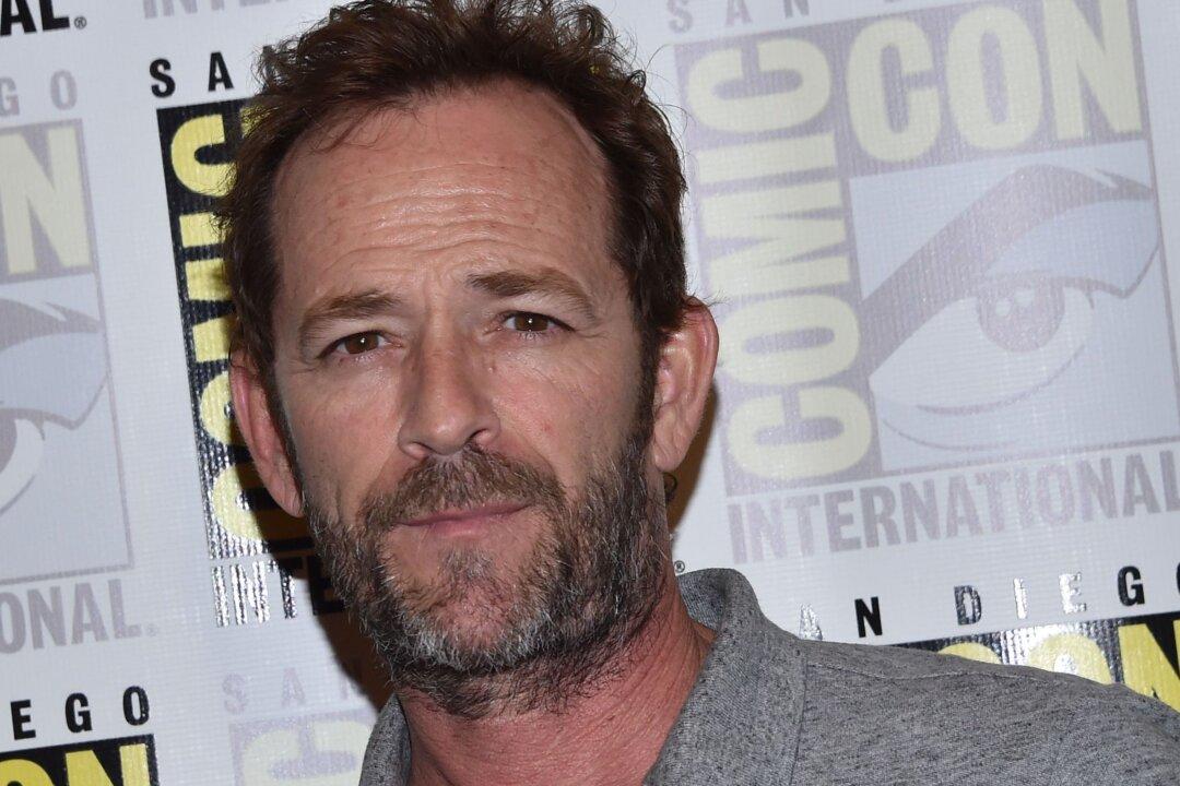 Tori Spelling, Shannen Doherty Respond to Luke Perry’s Death