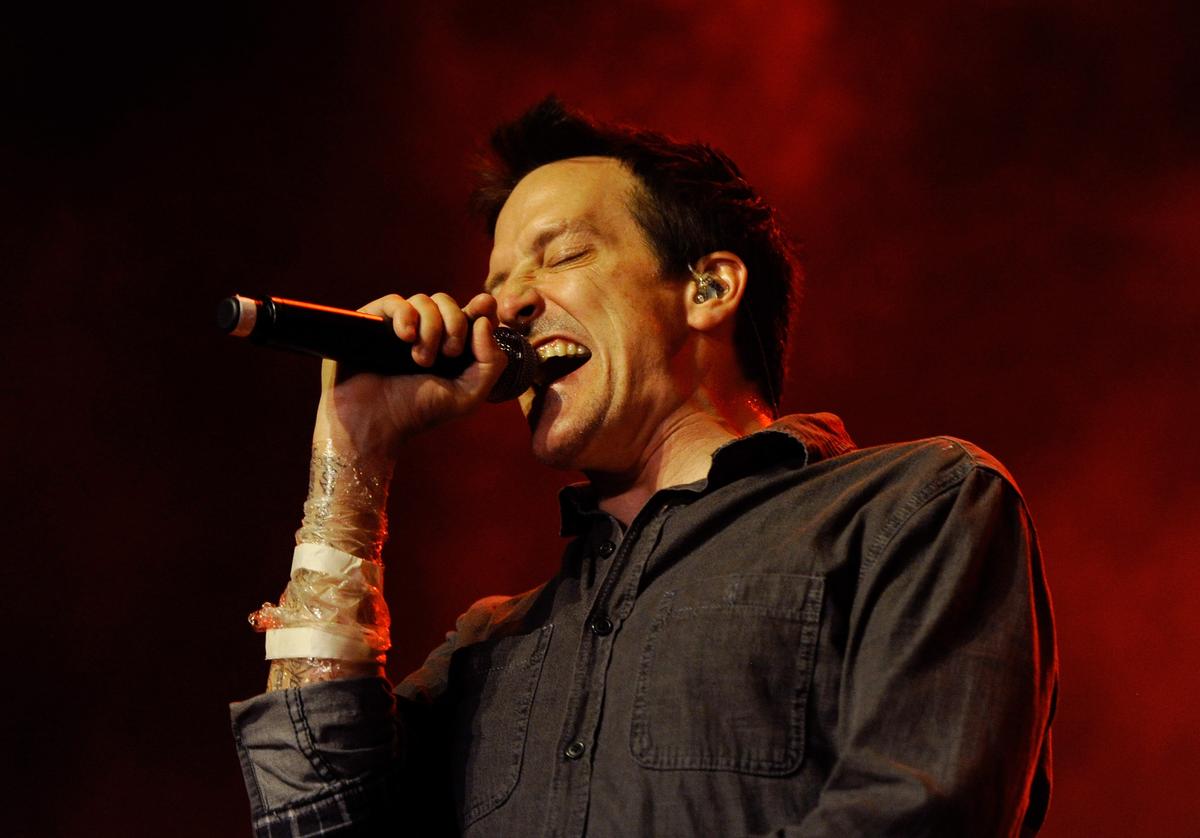 Texas Venue Cancels Filter’s Gig After Anti-Trump Post, Upside Down US Flag Image