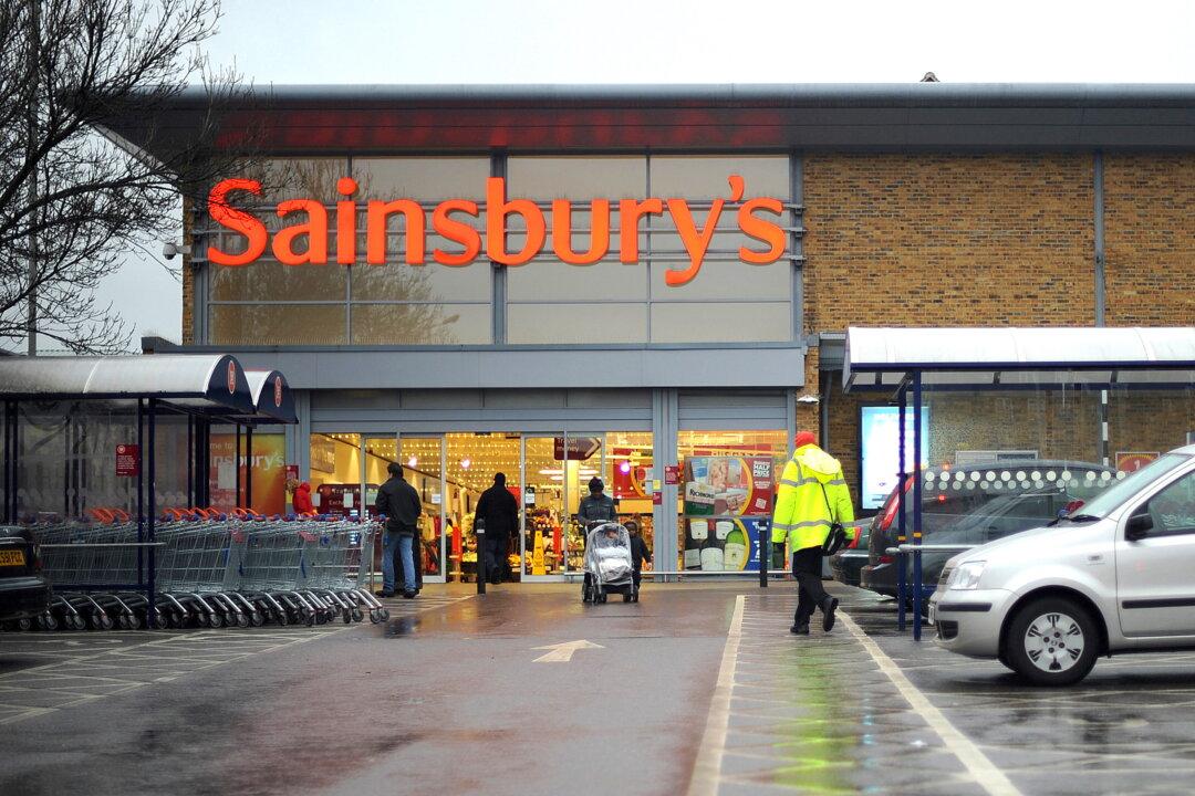 British Supermarket Giants Warn Costs From Budget Will Lead to Higher Inflation