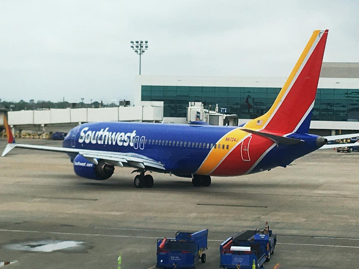 FAA Says 737 MAX Safe to Fly After Ethiopia Crash