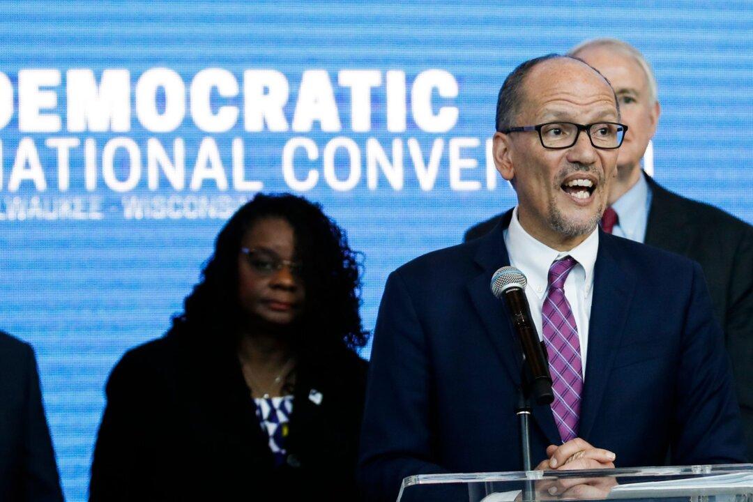 DNC Chairman Calls for Recanvass of Iowa Caucus Results