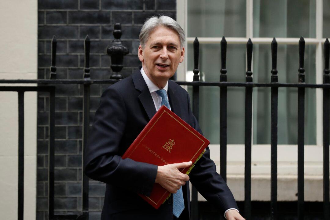 Business Leaders Angered By UK’s ‘No-Deal Brexit’ Tariffs