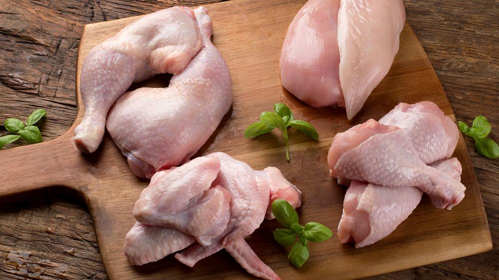 CDC: Don’t Wash Your Chicken, It Will Splatter Germs on Other Food and Utensils