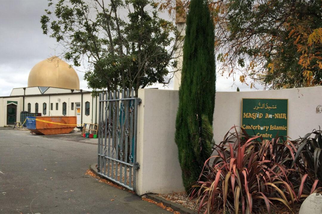 Police Hunt Active Shooter Who Opened Fire at a New Zealand Mosque