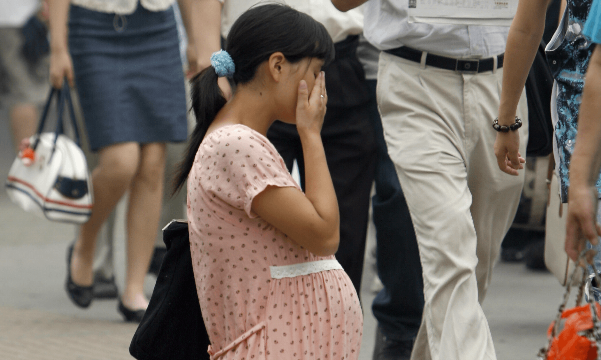 Woman Bets Husband $45,000 on Paternity Test Before Divorce Proceedings