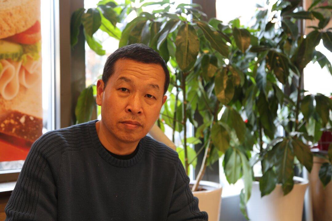 Former Chinese Naval Officer Recounts How He Procured Aircraft Technology for Regime