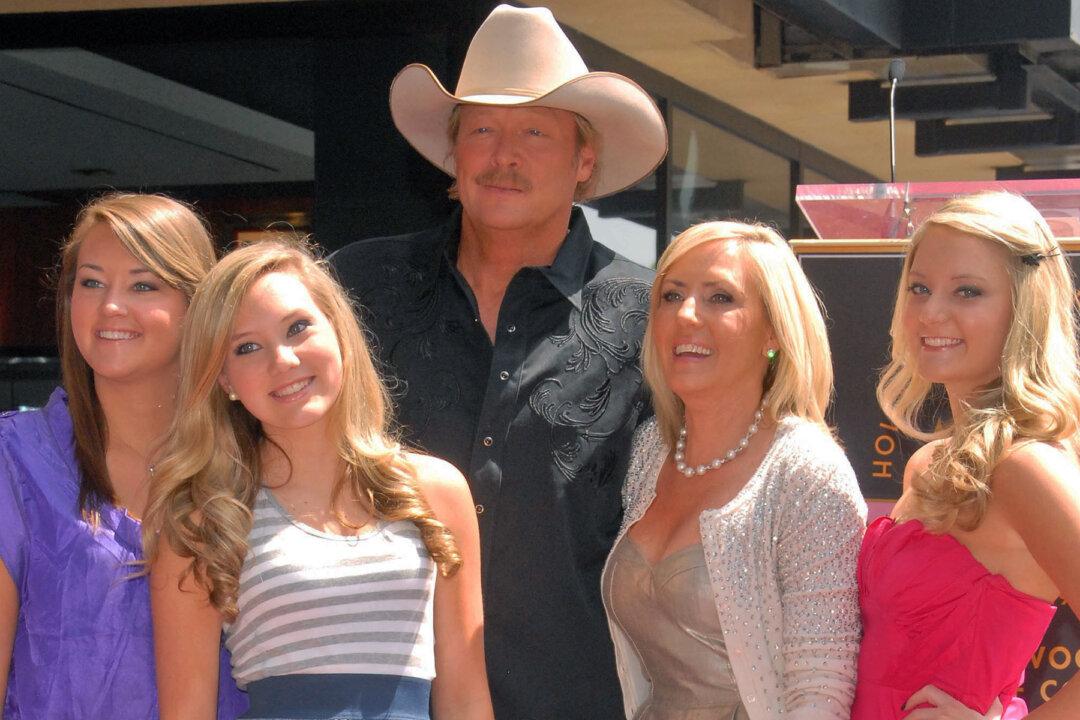 Alan Jackson’s Daughter Reveals a Rare Insight About Her Country Music Star Father