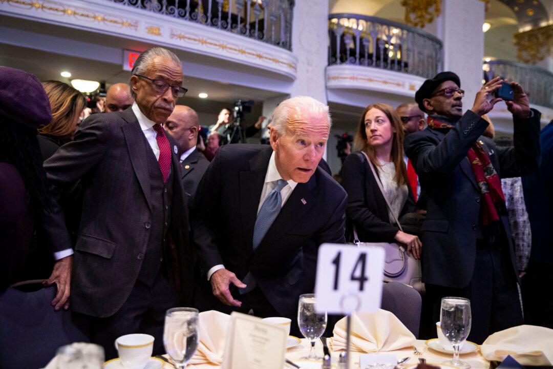 Biden Tells Supporters He Plans to Run for President