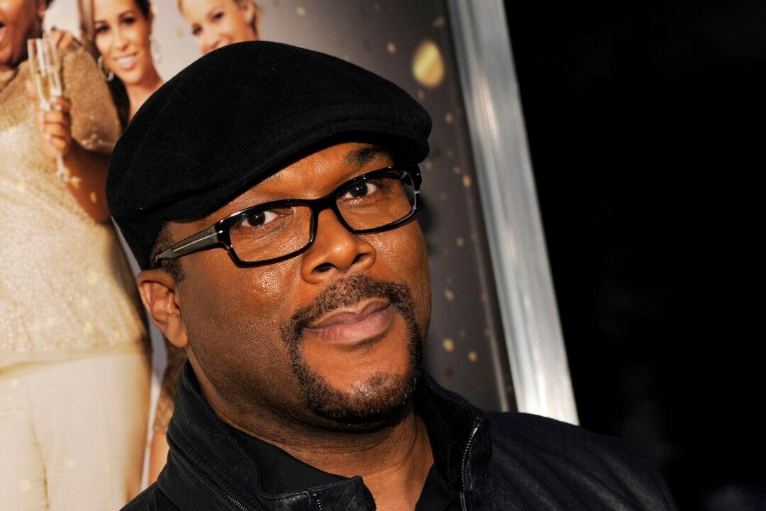 Tyler Perry Offers to Help Children of Single Mother Killed in Alpharetta Shooting