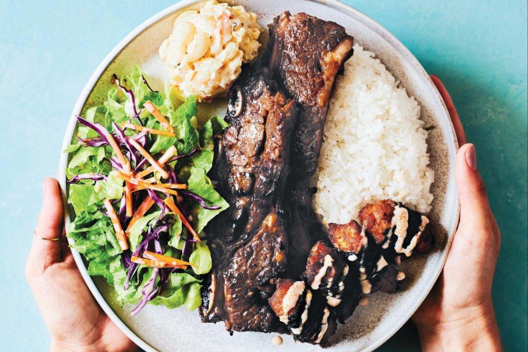 The Aloha Plate: What Is Local Hawaii Food?