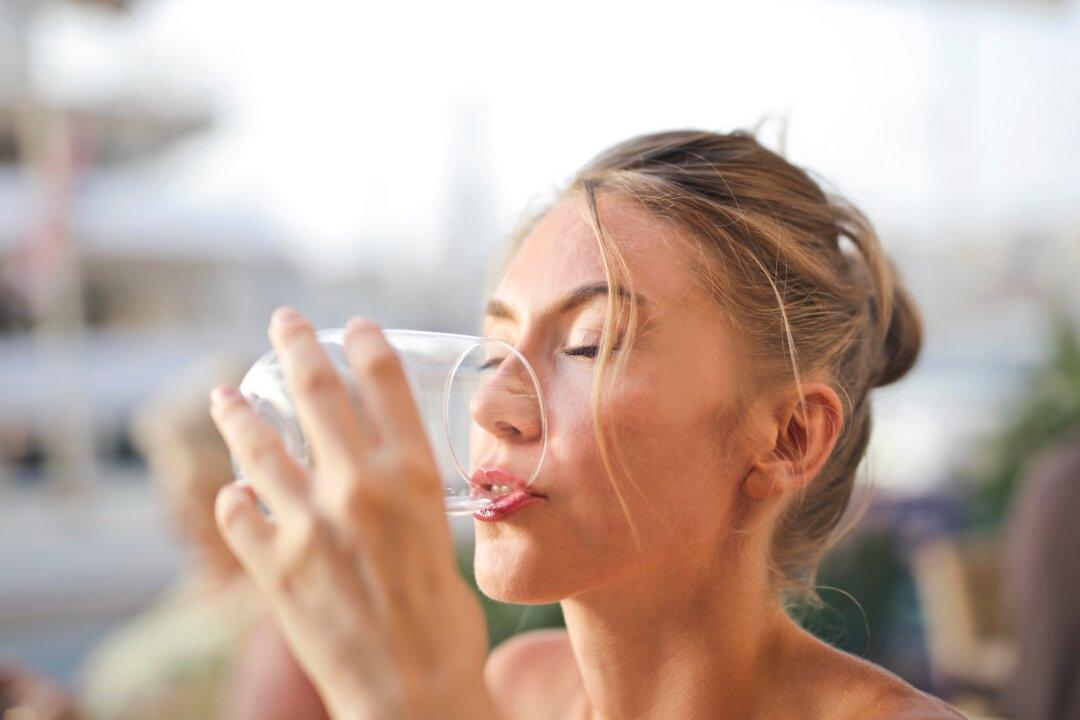 Biggest Mistake Dieters Make? Not Enough Water
