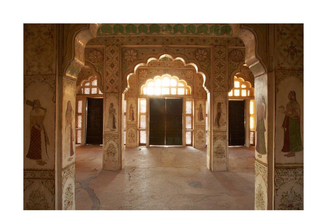 Treasures of a Desert Kingdom: The Royal Arts of Jodhpur, India