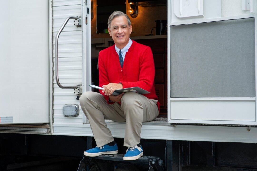Tom Hanks to Play Fred Rogers in Upcoming Film ‘A Beautiful Day in the Neighborhood’