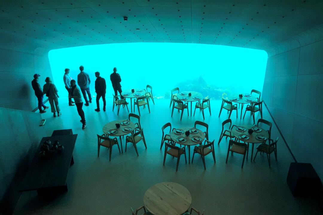 Europe’s First Underwater Restaurant Opens in Norway