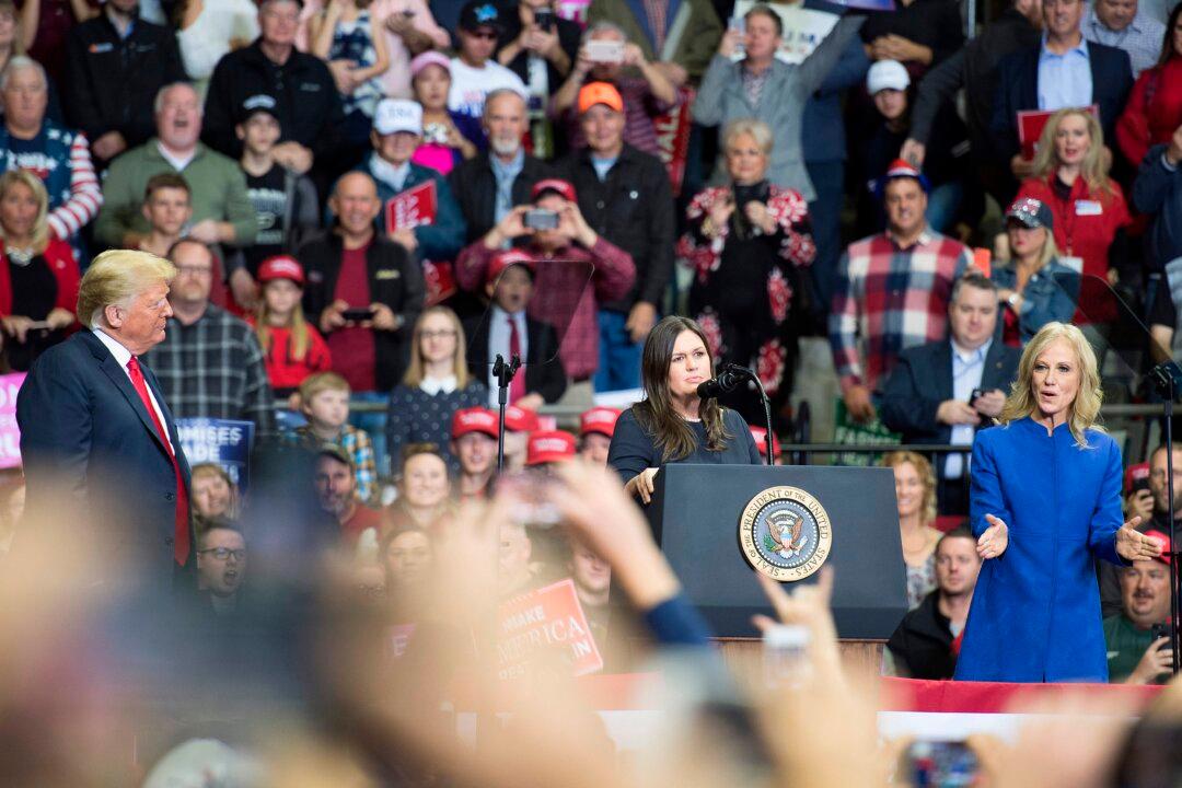 Trump Has More Female Advisers Than Obama, Bush, or Clinton