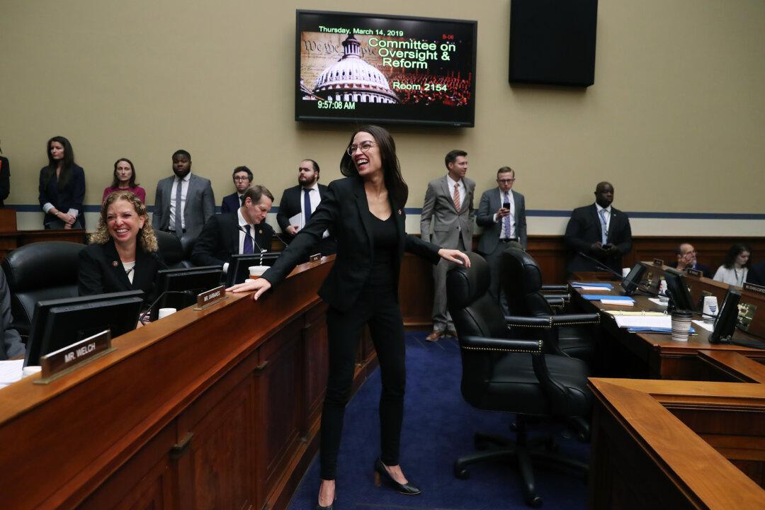 Ocasio-Cortez Blasts Fox News for Getting Her Name Wrong, But There’s a Problem