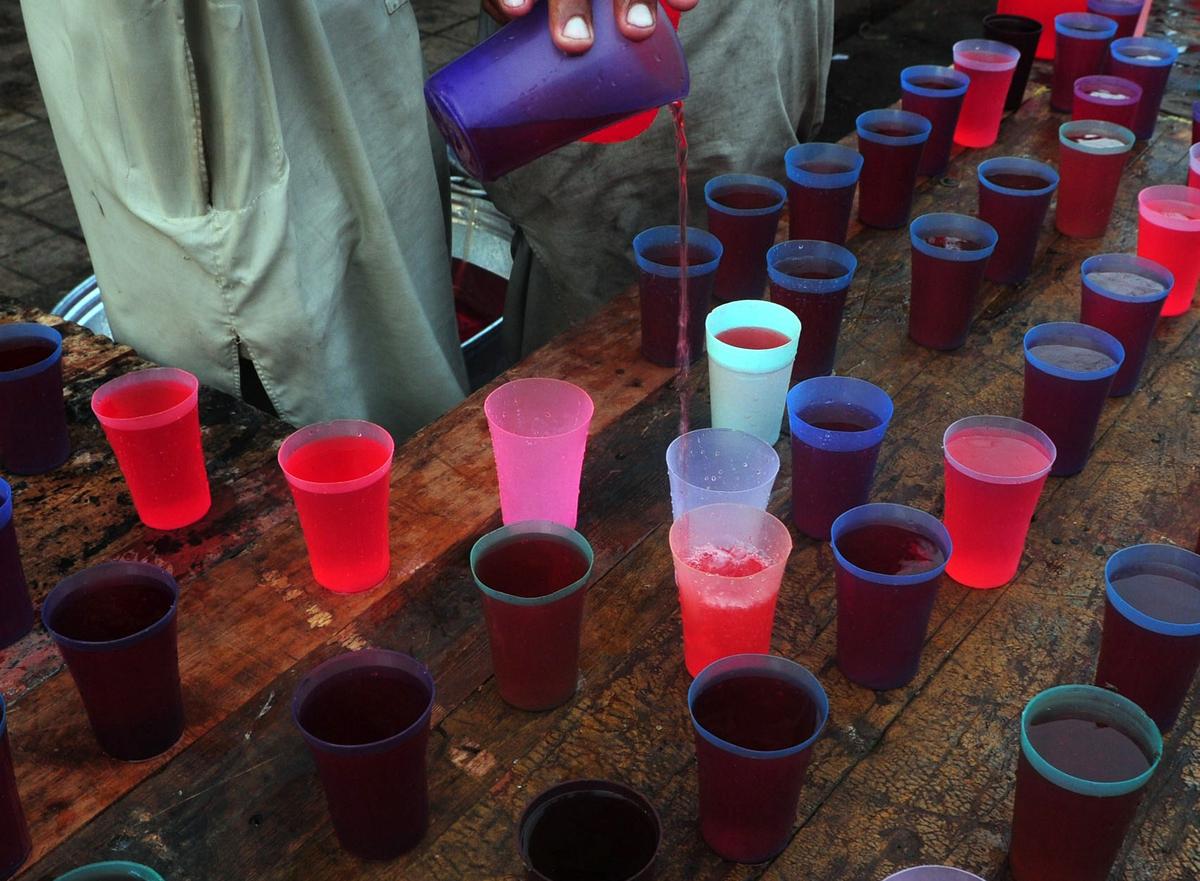 Intravenous Fruit Juice: Woman’s Homemade Health Creation Almost Ends Her Life