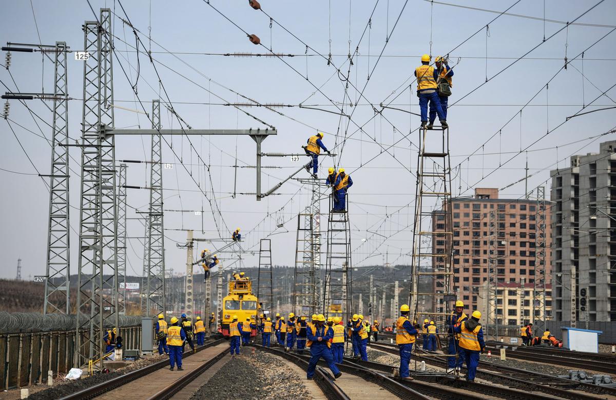 China Shows Long-Term Signs of Becoming Another Japan