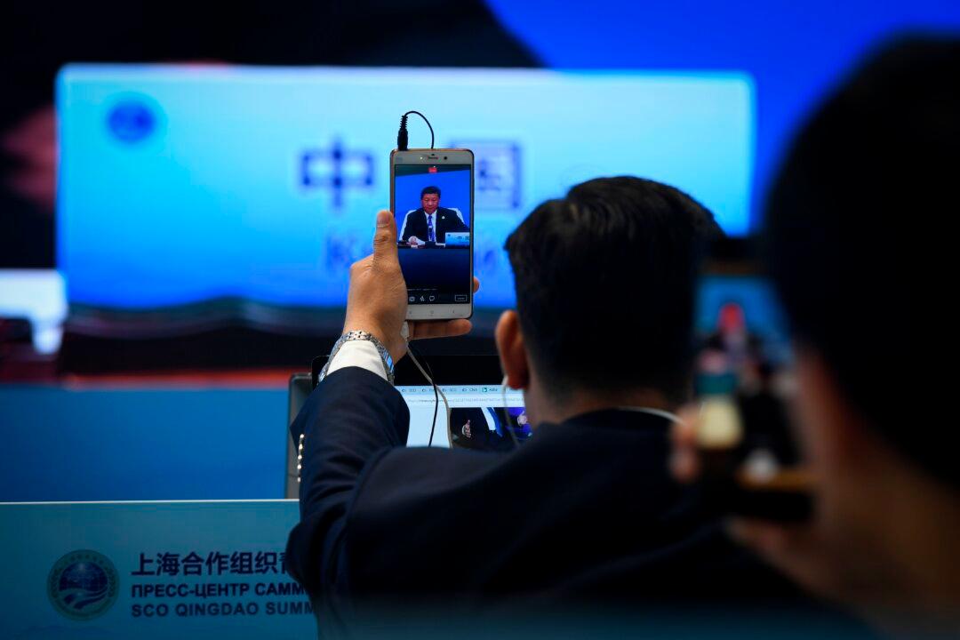 China Pushing ‘New World Media Order’ to Suppress Dissent, Report Says