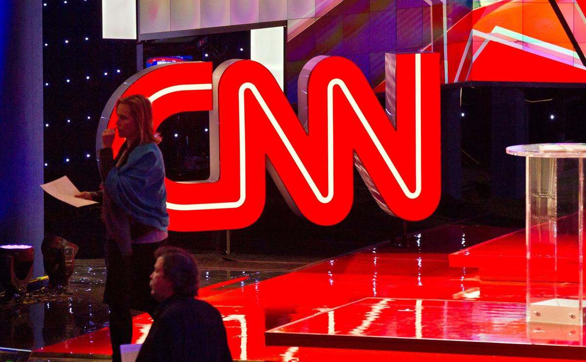 Review of Russia Investigation Coverage Reveals Lineup of False News