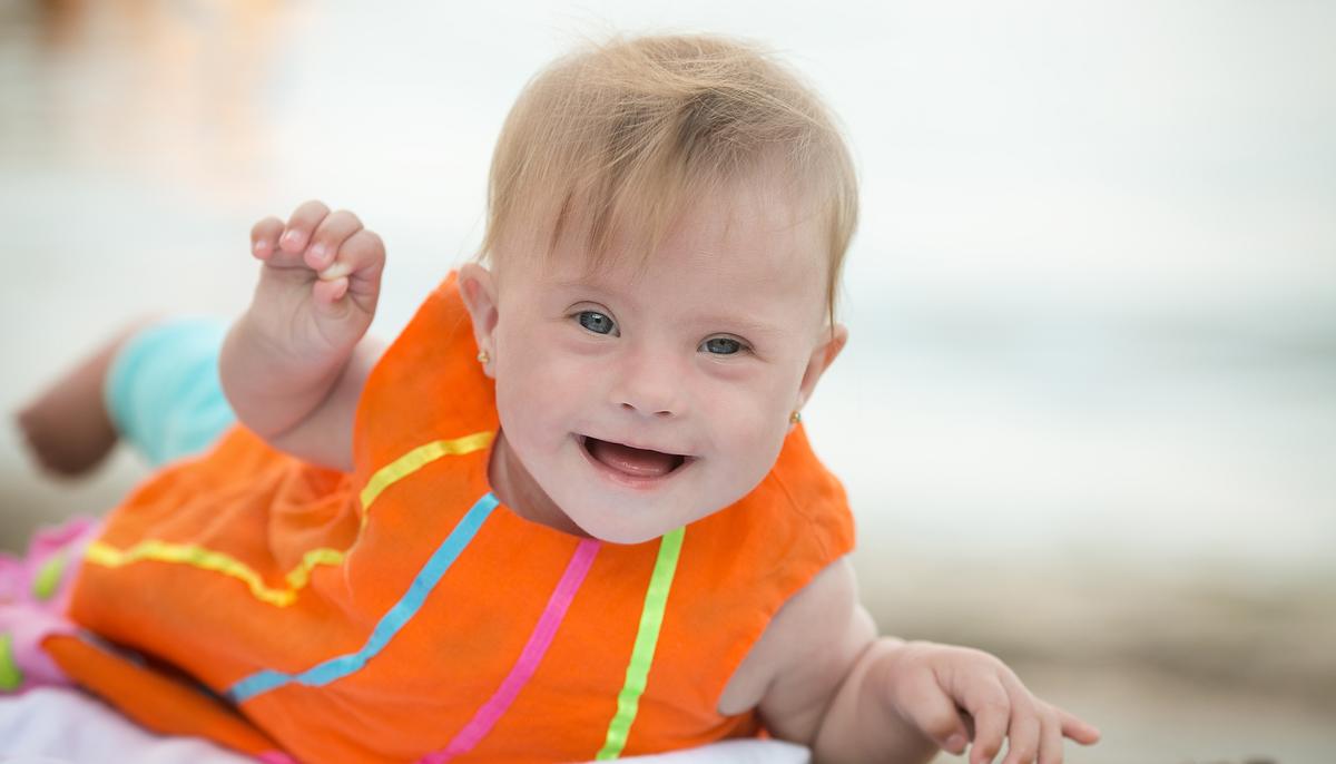 Dad’s Real-Life Insights About Daughter with Down Syndrome Inspire Thousands on Twitter