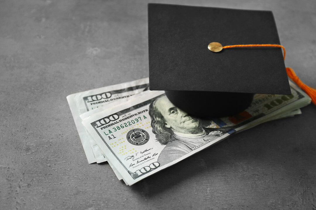 Steer Clear of Fee-Based Scholarship Websites