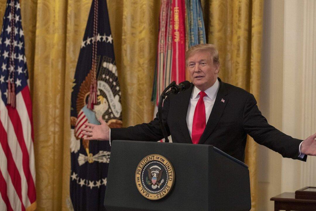 Trump Says Google Is Committed to US Not Chinese Military