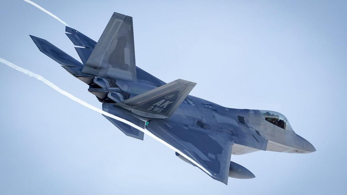F-22 Raptor Crashes in Florida: Air Force