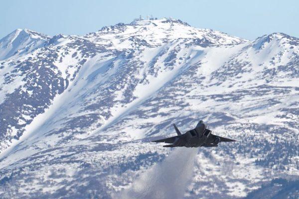 An F-22 Raptor takes off from Joint Base Elmendorf-Richardson, Alaska. (US Air Force)