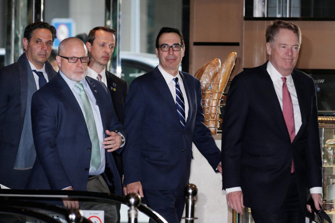 China Makes Unprecedented Proposals on Tech, Trade Talks Progress—US Officials