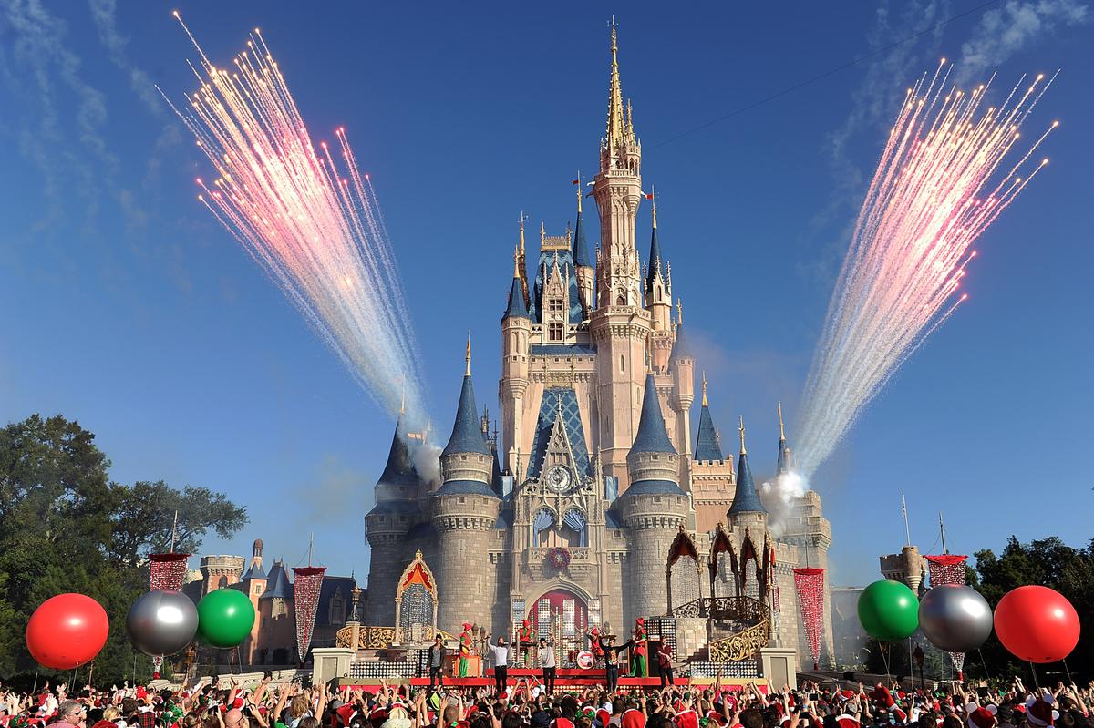 Walt Disney World in Florida Closing Over Coronavirus Concerns