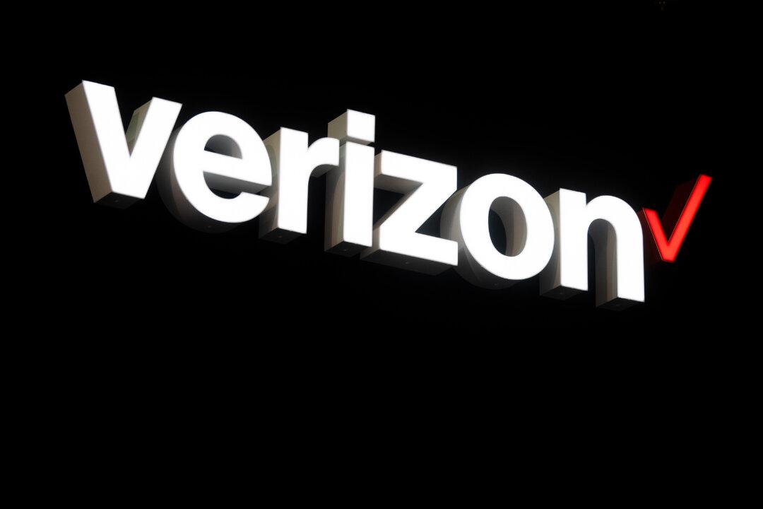 Verizon Sells Yahoo and AOL for $5 Billion