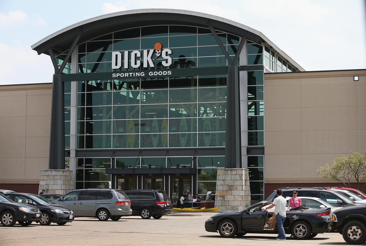 Dick’s Sporting Goods CEO Says Company Destroyed $5 Million Worth of ‘Assault Rifles’