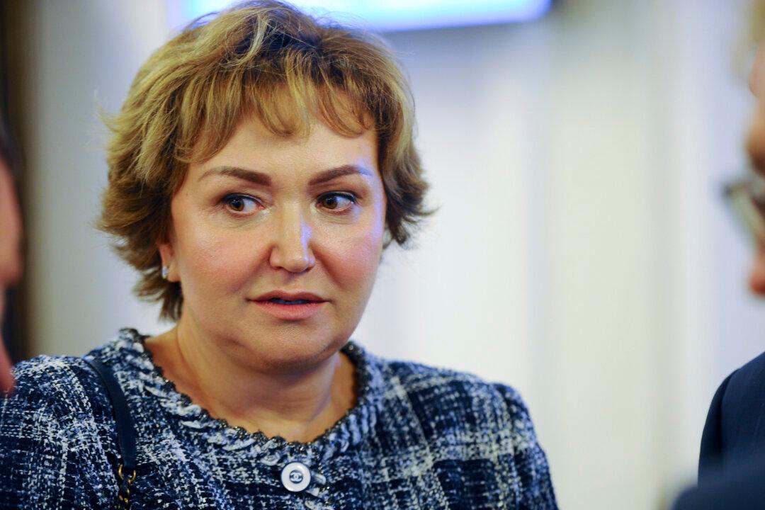 One of Russia’s Wealthiest Women Among 3 Killed in Plane Crash