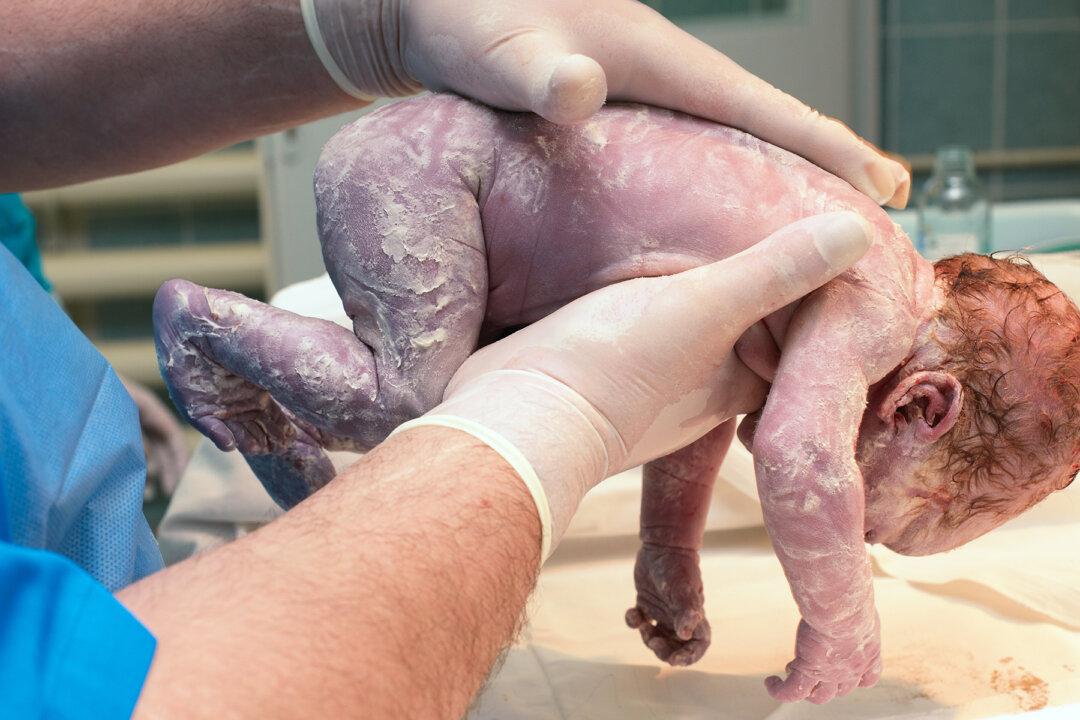 Cancer Survivor’s Wife Describes ‘Incredible Moment of Life’ As She Embraces Motherhood