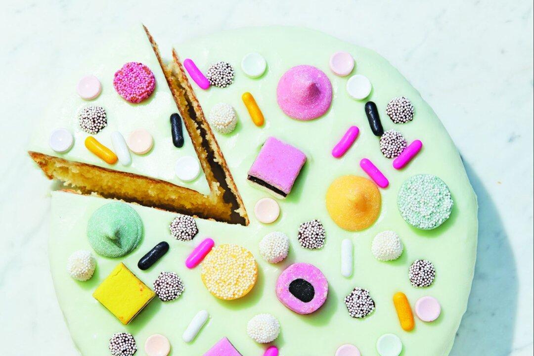 Little Treasures Cake